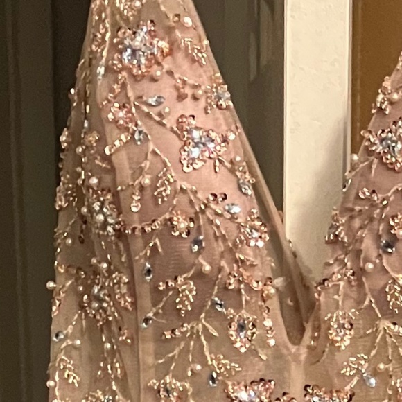 Floral fairy like dress - Picture 1 of 5